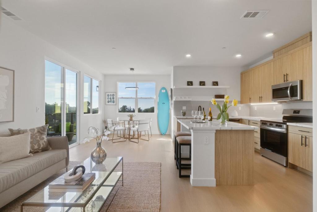 809 Fassler Avenue, Pacifica