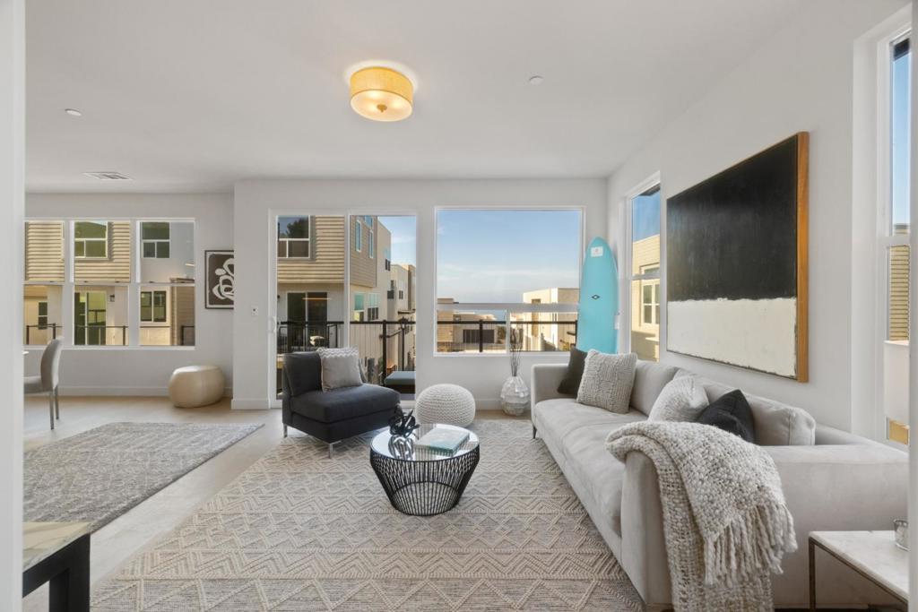 Photo of Listing #ML82028701