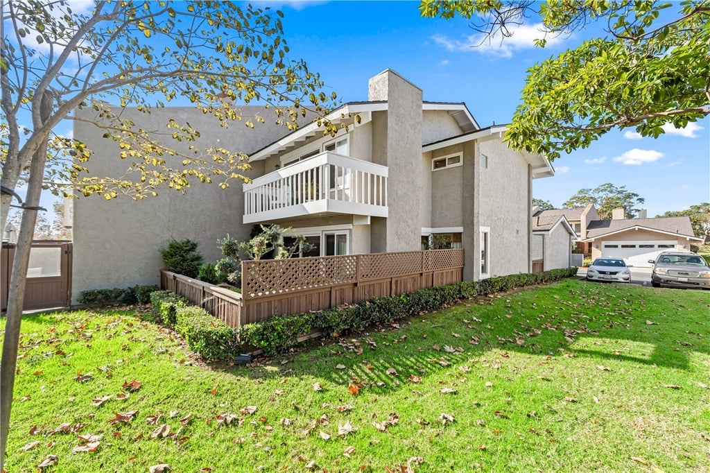 18576 Vallarta, Huntington Beach