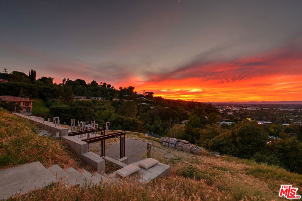 Photo of Listing #25624467