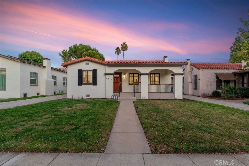 Photo of Listing #IV25267920