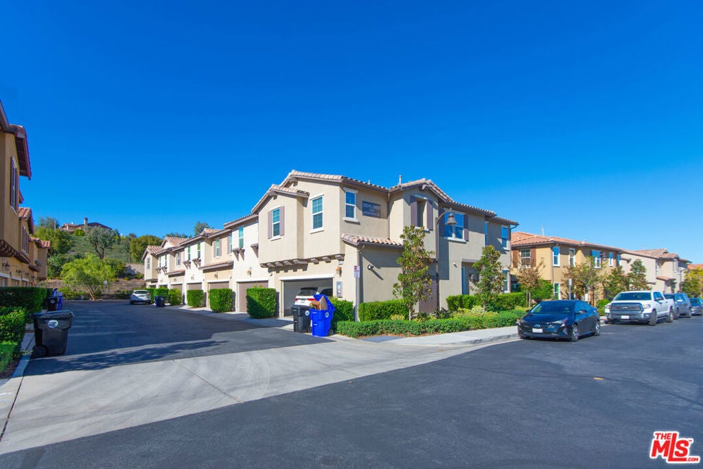 Photo of Listing #25622527