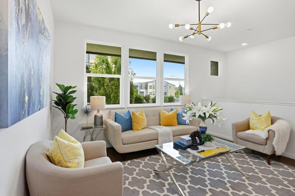 Photo of Listing #ML82028351