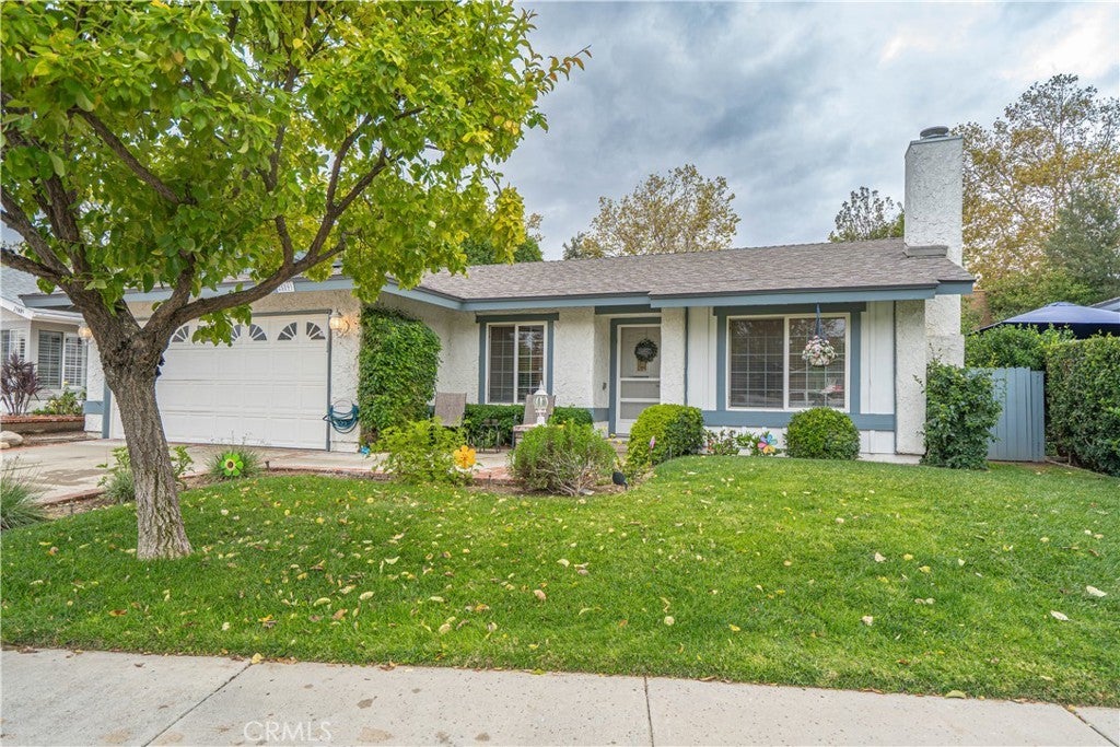 Photo of Listing #SR25268215