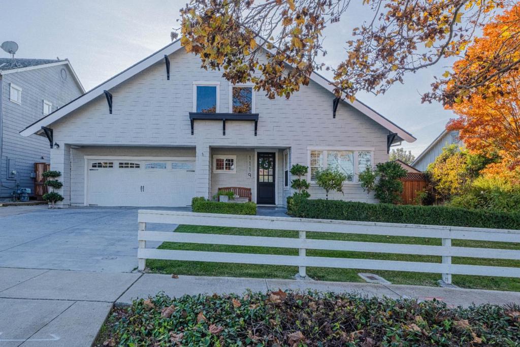 Photo of Listing #ML82028770