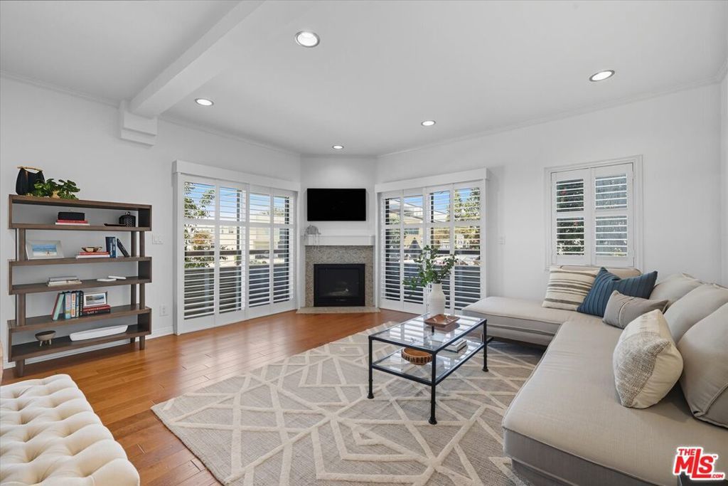 Photo of Listing #25625559