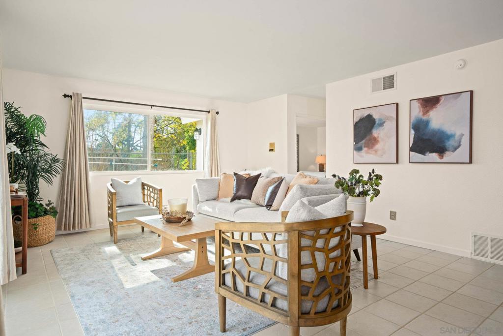 Photo of Listing #250045176SD