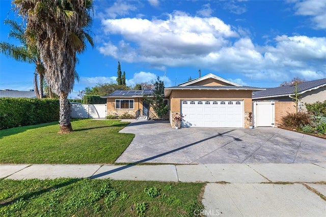 11817 Singleton, La Mirada