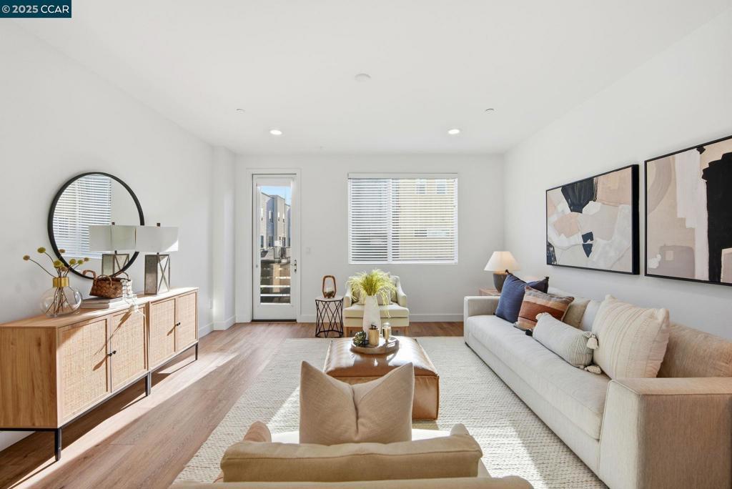 Photo of Listing #41118695