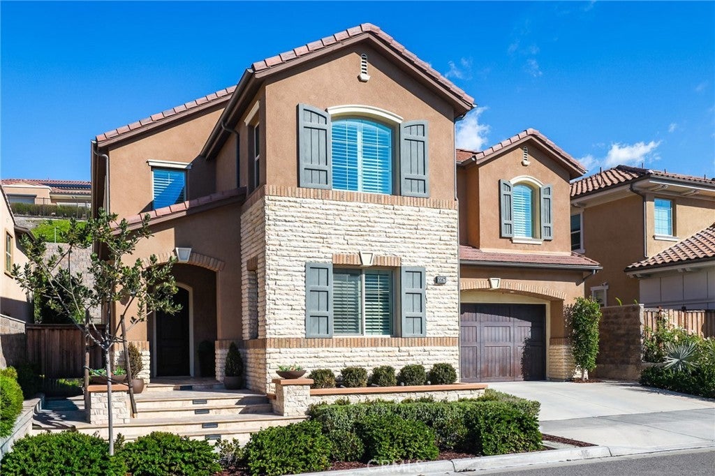 Photo of Listing #OC25270571