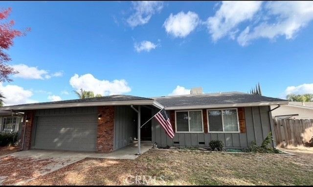 3056 Bedford, Merced