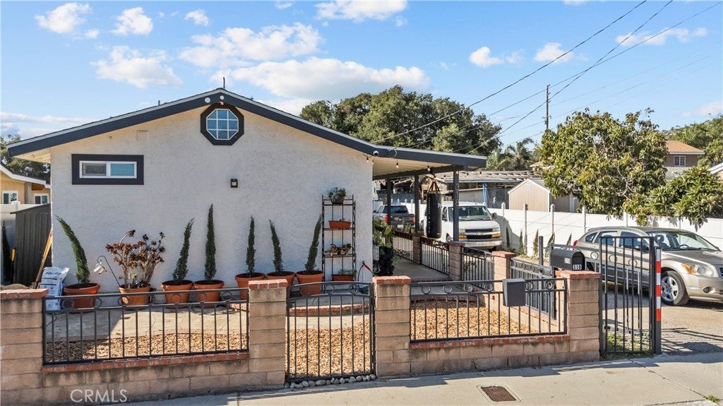 Photo of Listing #SR25270797