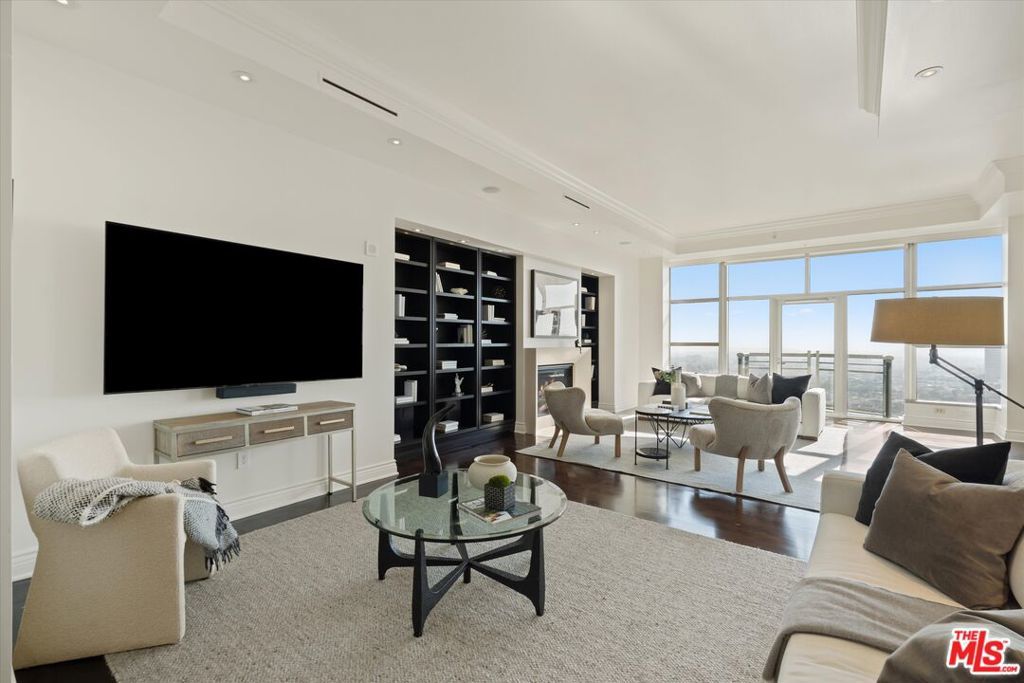 Photo of Listing #25623805