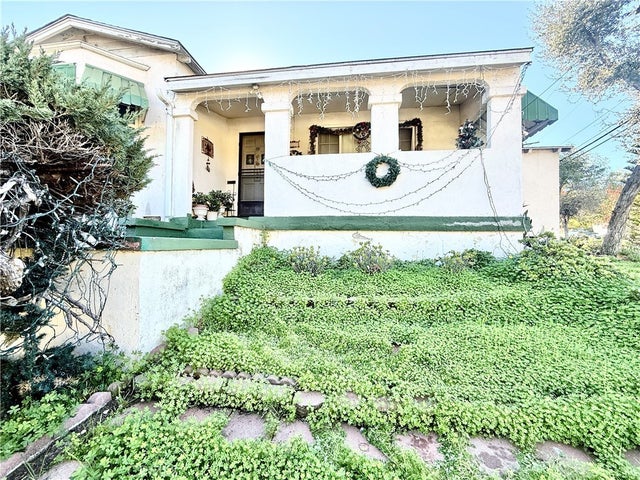 891 El Paso, Los Angeles