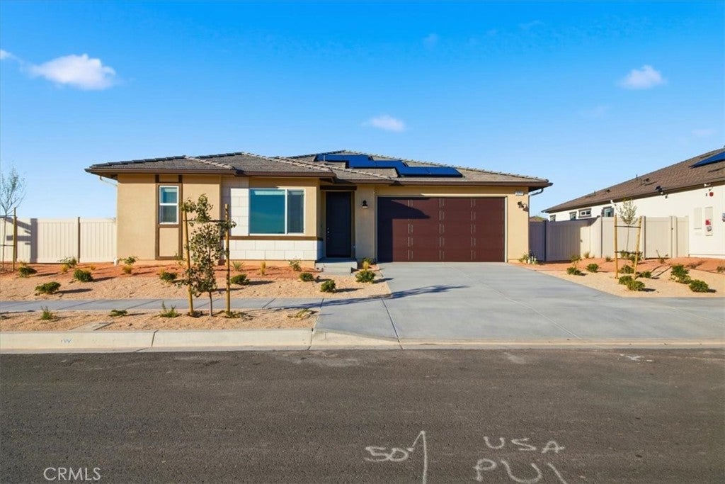 Photo of Listing #IV25268597