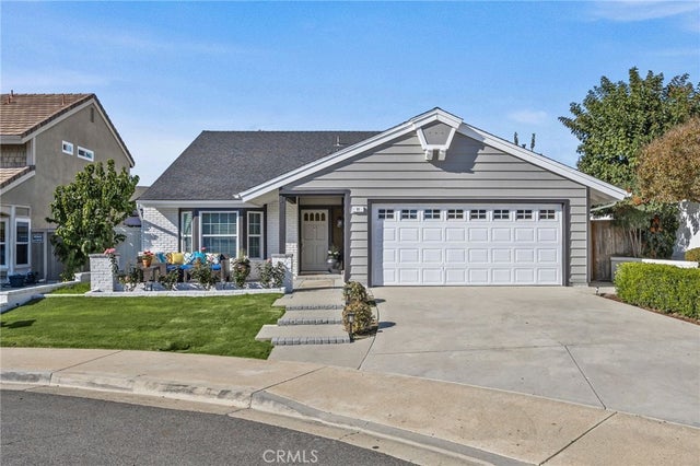 11 De Forest, Irvine.