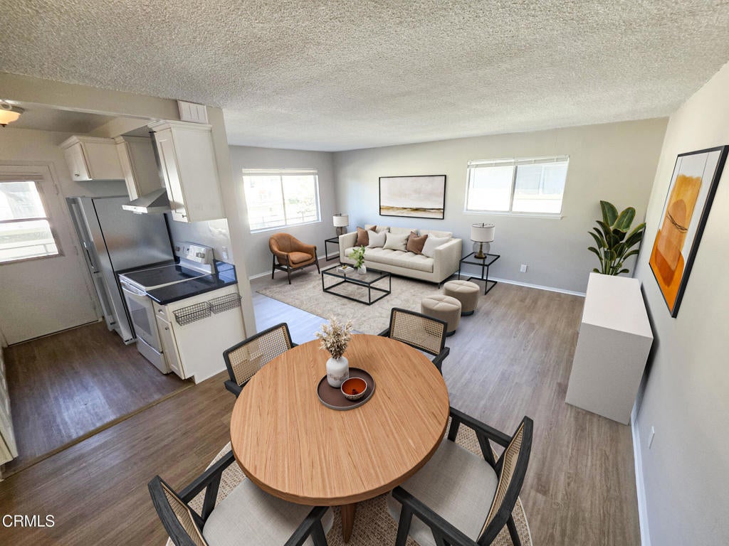 Photo of Listing #V1-33652