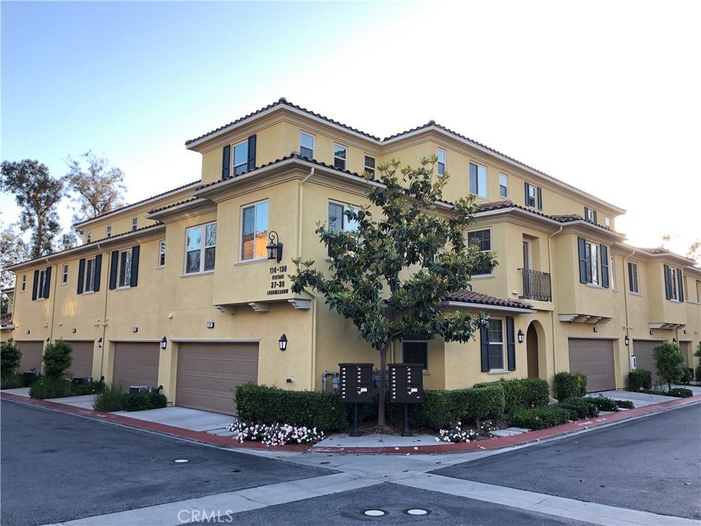 Photo of Listing #PW25271159