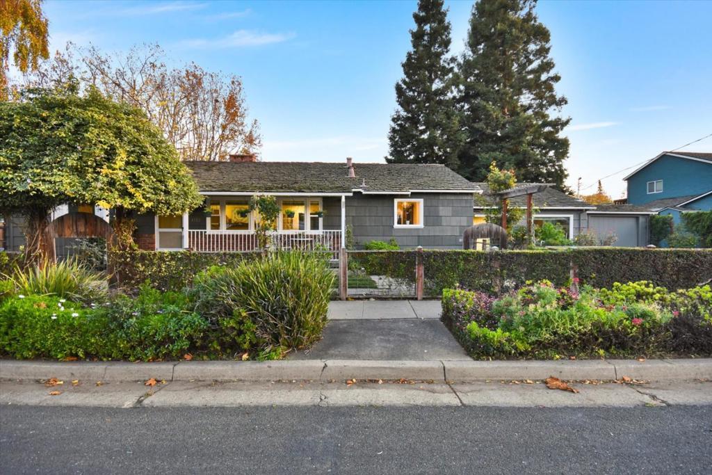 Photo of Listing #ML82028841