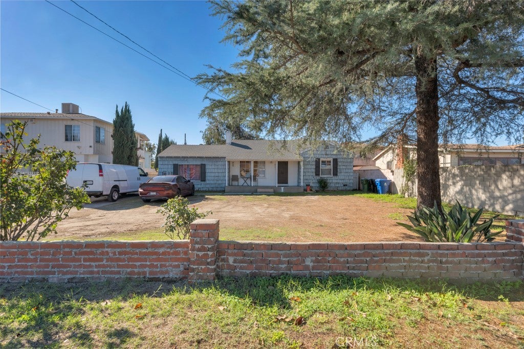 Photo of Listing #SR25271285