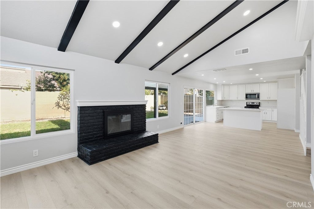 Photo of Listing #OC25271424