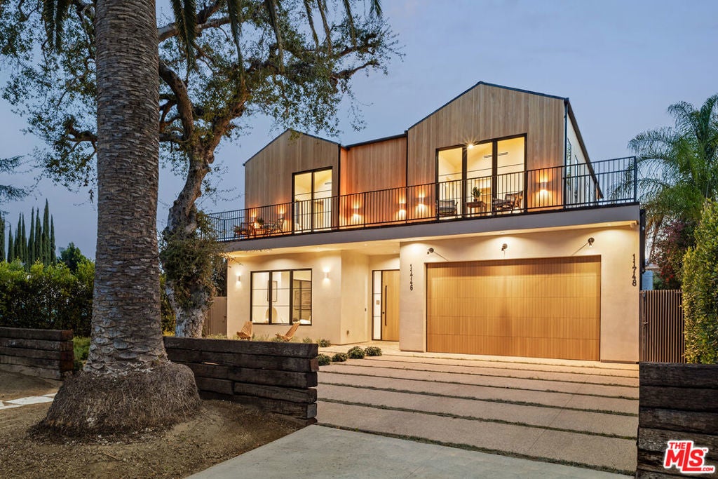 Photo of Listing #25626075