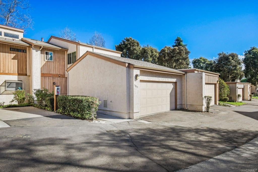 3015 Plaza Leonardo, Bonita