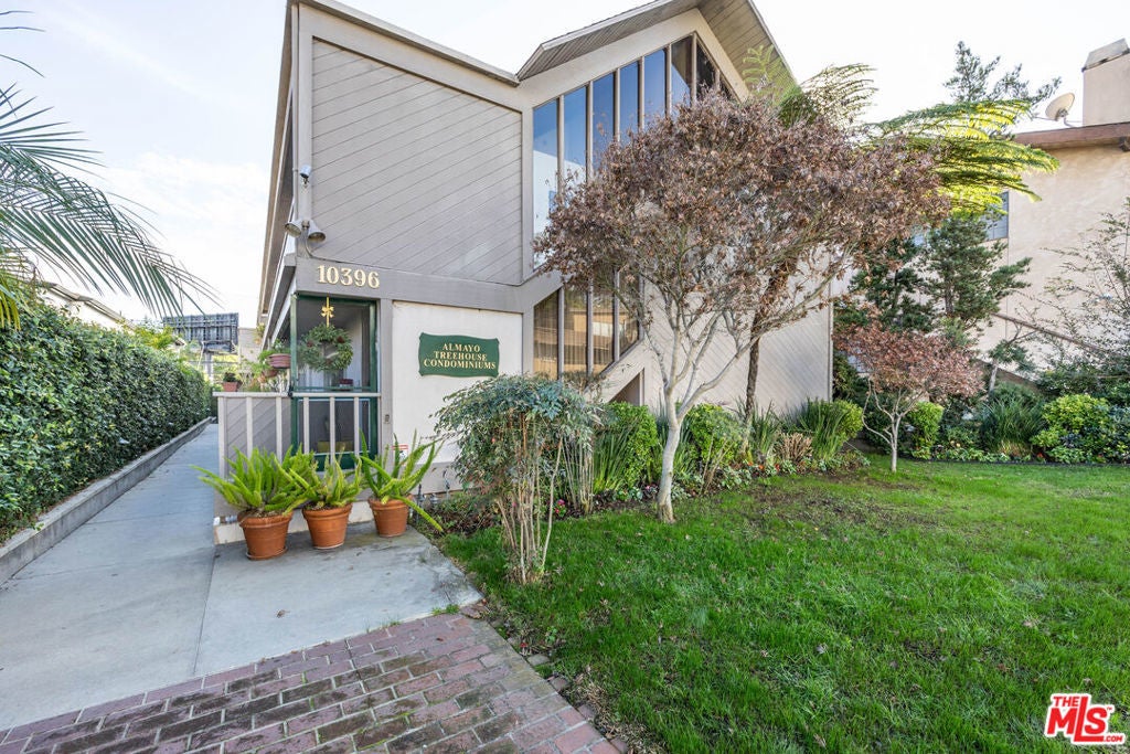 Photo of Listing #25625957