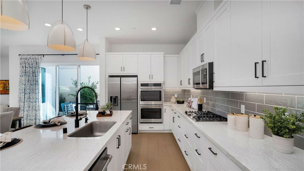 Photo of Listing #PW25271397