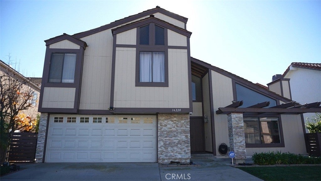 Photo of Listing #TR25271603