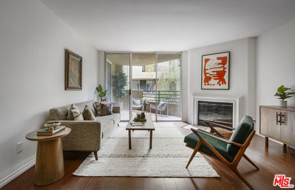 Photo of Listing #25625879