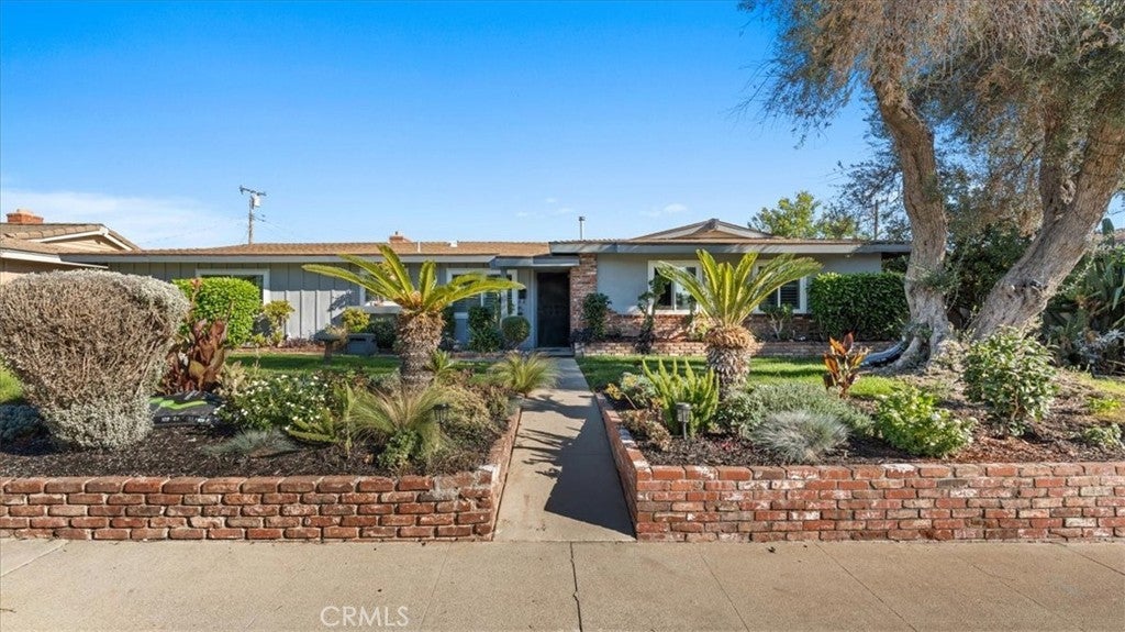 Photo of Listing #CV25271699