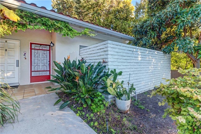 2009 Via Mariposa # D, Laguna Woods