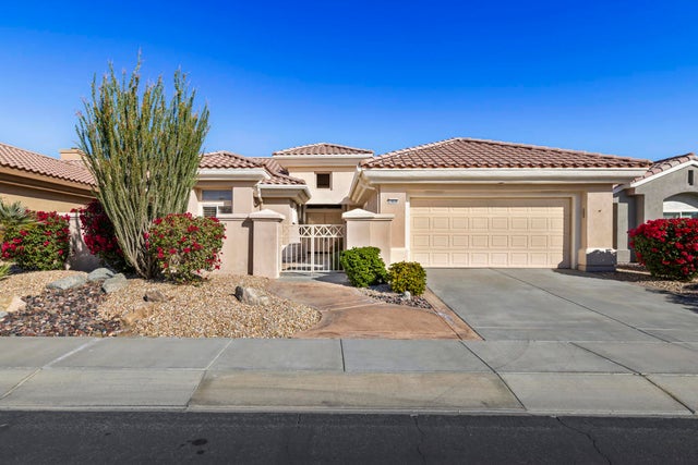 78650 Blooming Court, Palm Desert