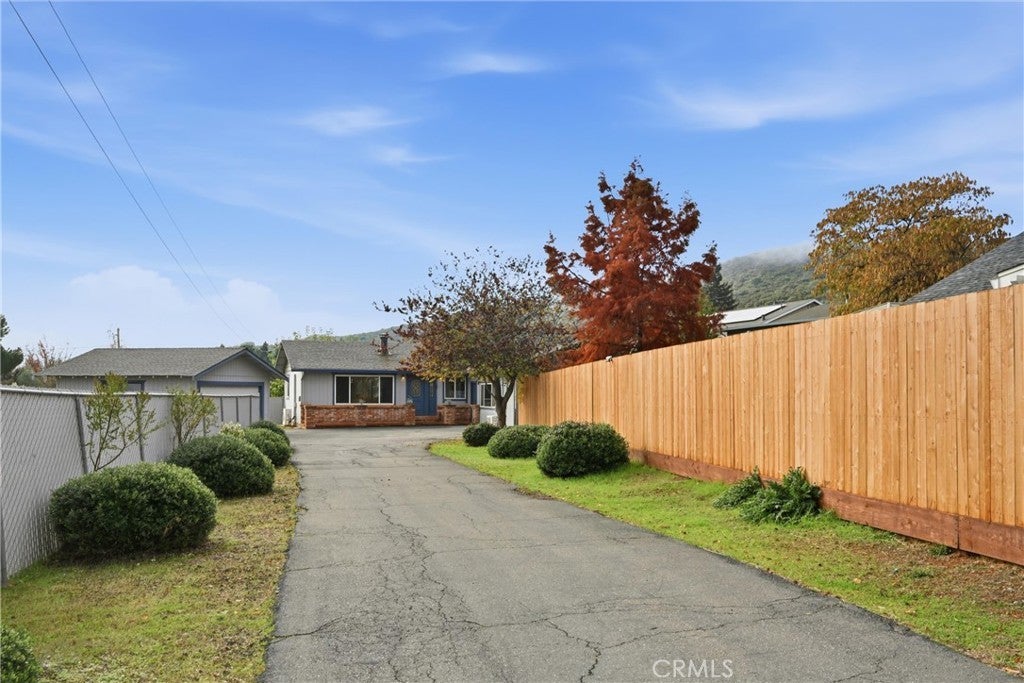 Photo of Listing #LC25271177