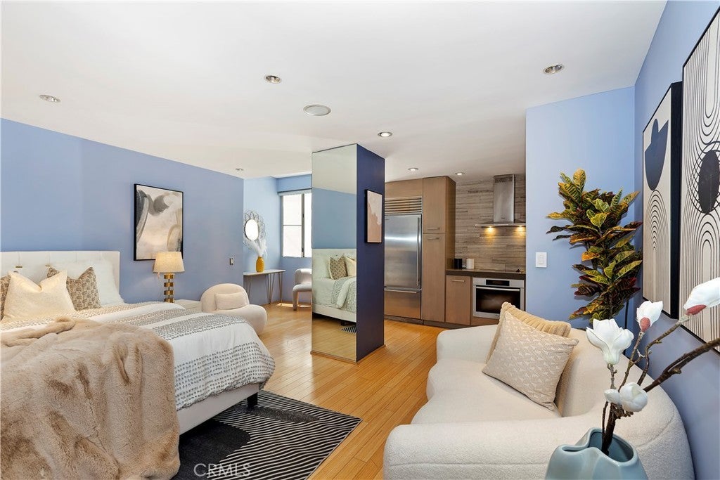 Photo of Listing #CV25268521