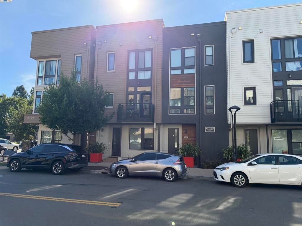 Photo of Listing #41118861