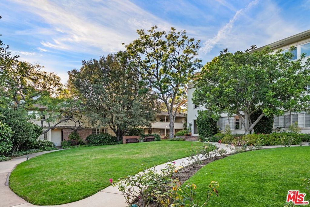 Photo of Listing #25626537