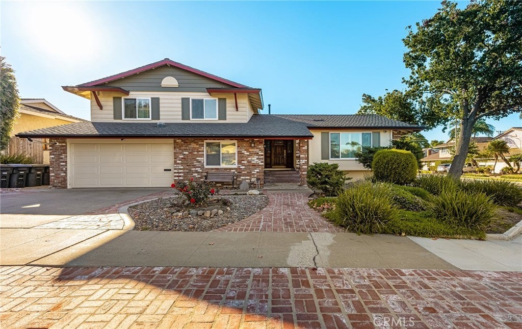 Photo of Listing #PW25272213