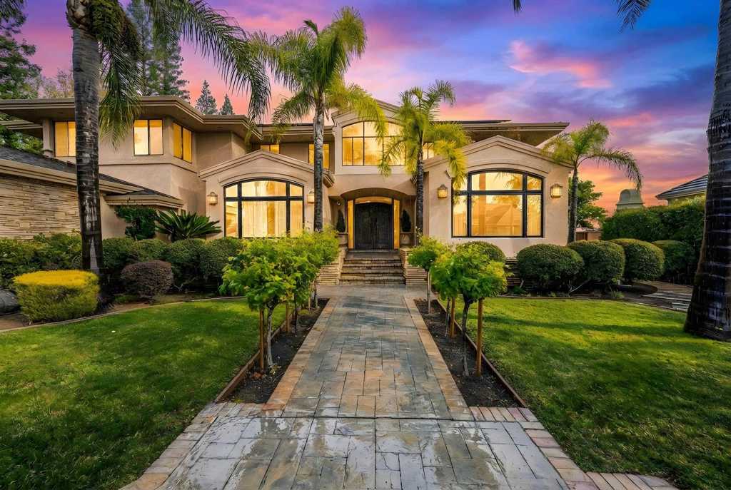 Photo of Listing #41118875