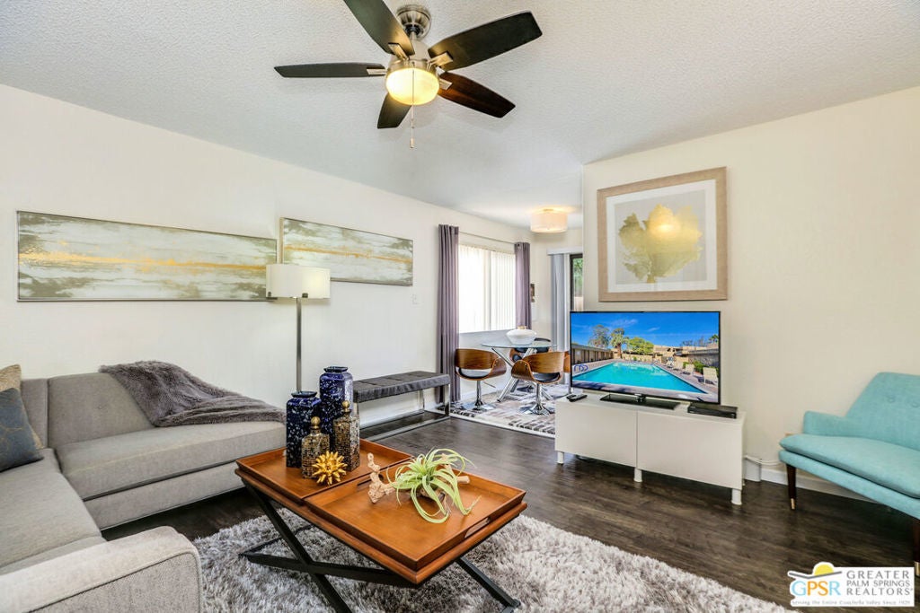 Photo of Listing #25625997PS