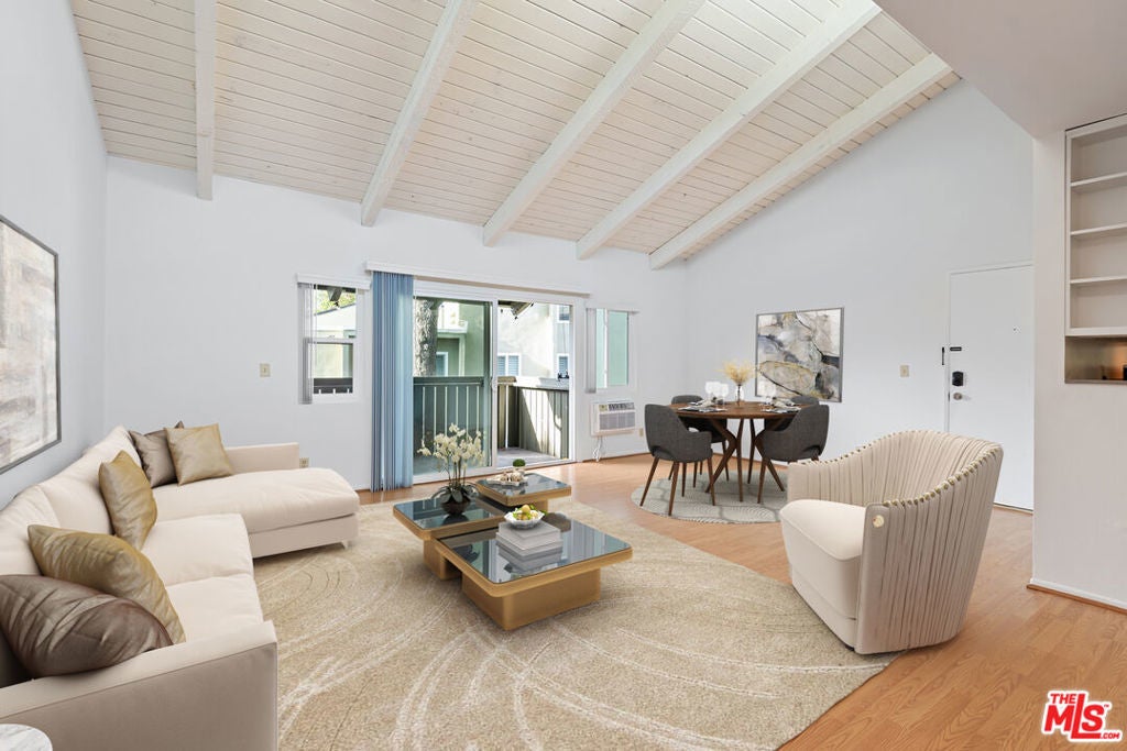 Photo of Listing #25626257