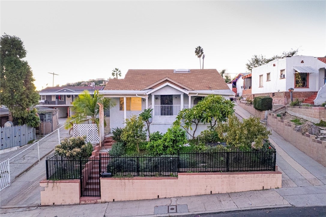 Photo of Listing #OC25272473