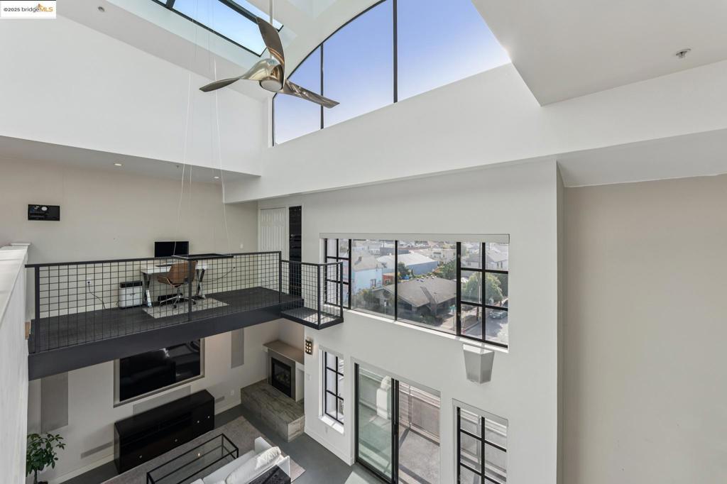 850 Grand Avenue 17, Oakland