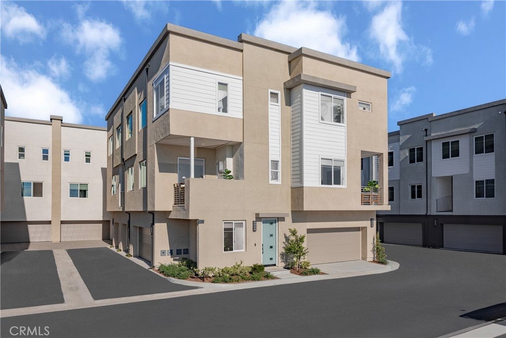 Photo of Listing #OC25272446