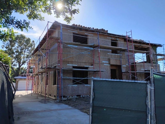 1909 Dalton Road, Palos Verdes Estates.