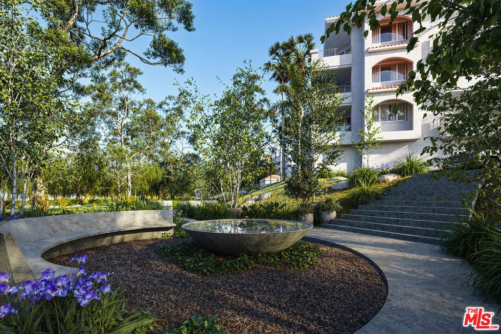 6489 Cavalleri Road 202, Malibu