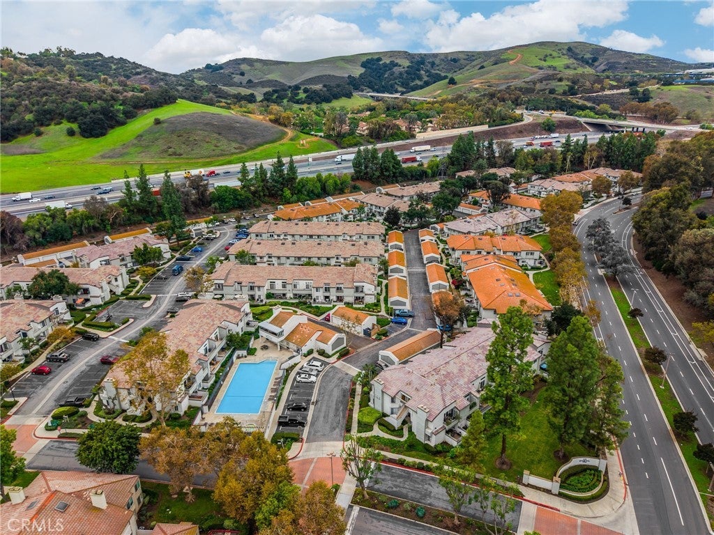 Photo of Listing #PW25263737