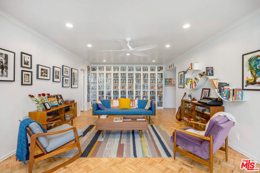 Photo of Listing #25625699