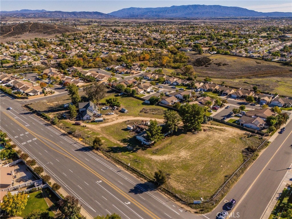 Photo of Listing #SW25272712